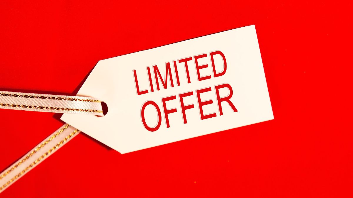 Limited offer tag representing a promotional physio clinic Meta ads lead generation campaign